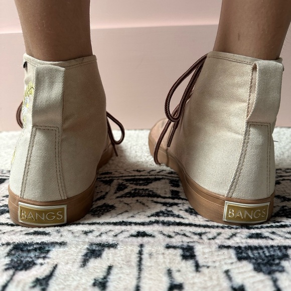 Bangs Floral embroidered High Tops Women’s 9/Men’s 7.5 - Picture 7 of 12